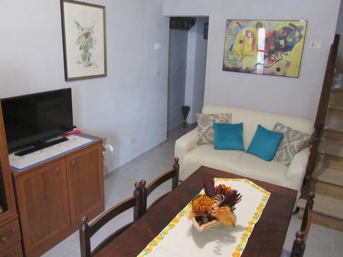 Casa Giuly Apartment Vivo dʼOrcia Екстериор снимка