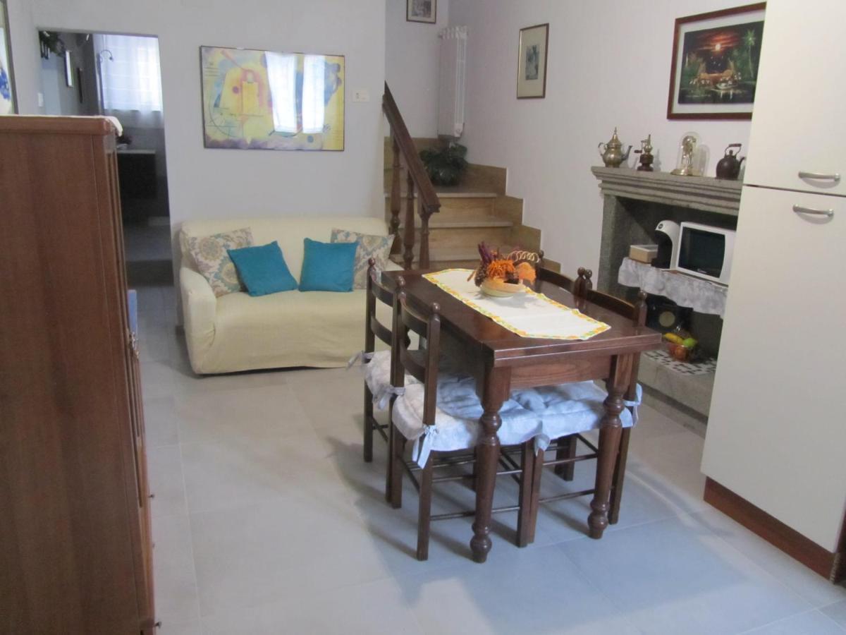 Casa Giuly Apartment Vivo dʼOrcia Екстериор снимка